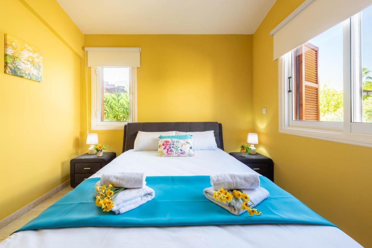 Tequila Sunrise By Ezoria Villas Coral Bay Exterior photo